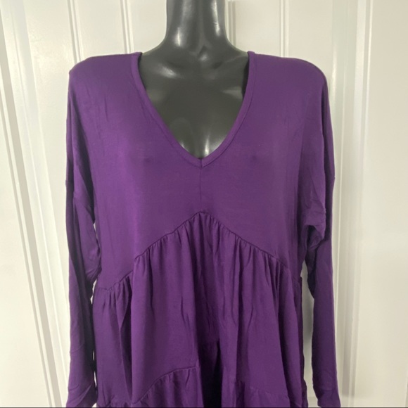 ✨Host Pick✨Plum Tiered V-Neck Shift Dress, M - Picture 8 of 11